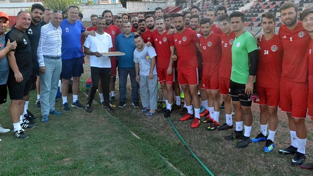 Turgutluspor Kesenin Ağzını Açtı, 15 Transfer Yaptı - Manisa Kulis ...