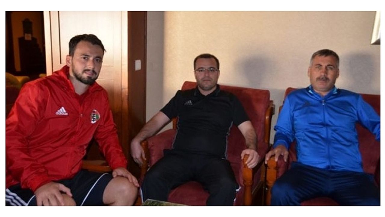 Turgutluspor Melih'i Transfer Etti - Manisa Kulis Haber, Manisa ...