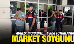 Manisa'da marketten hırsızlık iddiasıyla 4 kişi tutuklandı