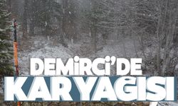 Demirci'nin yüksek kesimlerinde kar yağışı