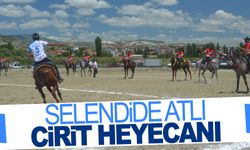 Atlı cirit heyecanı Selendi'de başladı  