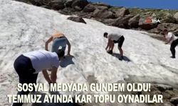 Sosyal medyada gündem oldu! Temmuz ayında kar topu oynadılar