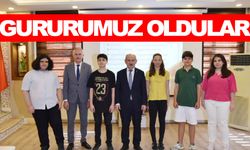 LGS şampiyonları Vali Karadeniz’le buluştu