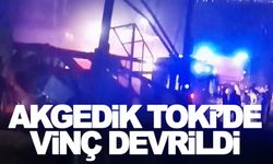 Akgedik TOKİ’de vinç devrildi: 1 ağır yaralı