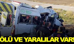 Aksaray’da hayvan yüklü kamyonet servis minibüsü ile çarpıştı