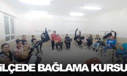 İlçede bağlama kursu açıldı