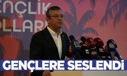 CHP Genel Başkanı Özgür Özel, Manisa'da gençlere seslendi