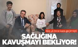 Manisa’da sokakta oynarken kaza geçirmişti… Sağlığına kavuşmayı bekliyor!