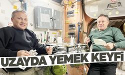 İlk Türk astronot Gezeravcı bakın uzayda ne yiyor!