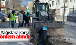 Akhisar'da MASKİ ekipleri yağışlara karşı önlem aldı