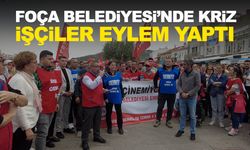 Foça Belediyesi’nde maaş krizi… İşçiler eylem yaptı!