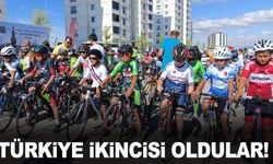 Akhisar İlçe Spor Kulübü, Türkiye ikincisi oldu