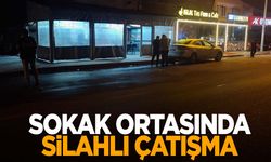 Tartışma silahlı çatışmaya döndü: 1 ölü, 4 yaralı