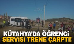 Kütahya’da öğrenci servisi trene çarptı!