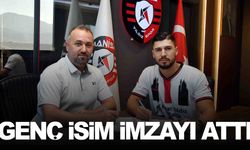 Yıldızspor 45 FK’dan bir hamle daha… Mehmet Yiğit Durhan imzayı attı