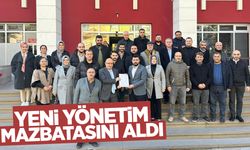 AK Parti Turgutlu İlçe Başkanlığı’nda yeni yönetim mazbatasını aldı