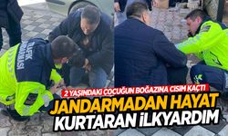 Manisa’da boğazına cisim kaçan 2 yaşındaki çocuğu jandarma kurtardı!