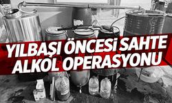 Manisa’da yılbaşı öncesi sahte alkol operasyonu: 74 yaşındaki şahsın ikametinde ele geçirildi! 610 litre rakı…