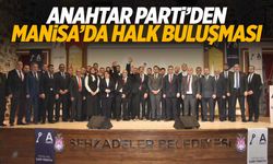 Anahtar Parti’den Manisa’da halk buluşması… Genel Başkan Ağıralioğlu görüntülü bağlandı!