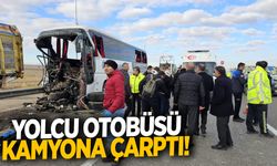 Konya'da yolcu otobüsü kamyona çarptı: 3 ölü, 33 yaralı