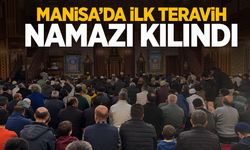 Manisa’da ilk teravih namazı kılındı… Camiler dolup taştı!