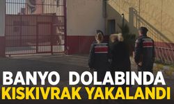 9 ayrı suçtan aranıyordu… Banyo dolabında yakalandı!