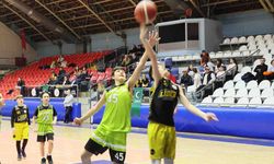 Manisa'da "Sokaklar Bizim 3x3 Basketbol Turnuvası" heyecanı