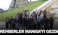 İzmirli rehberler Manisa’yı gezdi… Turistlere anlatacaklar