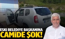 Eski belediye başkanına camide şok… İmamla konuştuğu sırada gözünün önünde yaşandı!