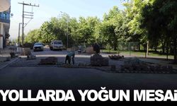 Turgutlu’da yol yenileme çalışmaları tüm hızıyla sürüyor