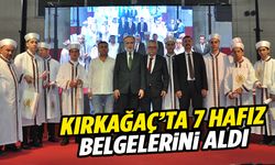 Kırkağaç’ta 7 hafız belgelerini aldı