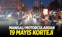 Manisalı motorculardan 19 Mayıs korteji