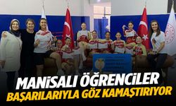 Manisalı öğrenciler başarılarıyla göz kamaştırıyor