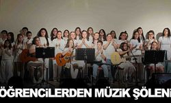 Öğrencilerden unutulmaz müzik şöleni