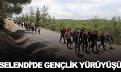 Selendi’de 19 Mayıs kutlamaları… Gençler doğa yürüyüşünde buluştu