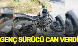 İzmir’de motosiklet kamyona çarptı… Sürücü can verdi
