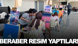 Yunusemre’de öğrenciler velileriyle resim yaptı
