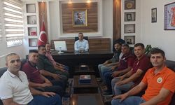 Kaymakam yangın ekibini tebrik etti