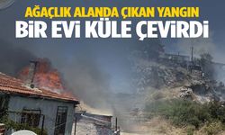 İzmir’de alevler ağaçlık alandan eve sıçradı: Ev kullanılamaz hale geldi
