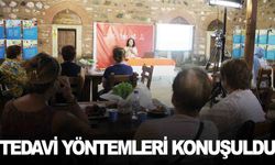 "Kanser Tedavisinde Yeni Ufuklar" söyleşisine yoğun ilgi