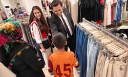 İzmir Vakıflar Bölge Müdürlüğü 624 çocuğun bayram sevincine ortak oldu