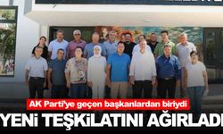 AK Parti’ye geçen başkanlardan biriydi… Yeni partisinin teşkilatını ağırladı