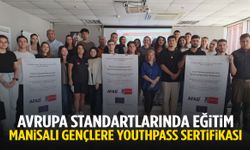 Manisa’da 2 gün süren bu eğitim gençleri krizlere hazırladı! Sertifikalarını aldılar…