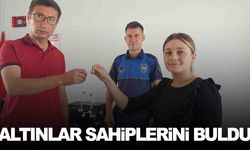 Manisa’da sokakta bulunan altınlar sahiplerine teslim edildi!