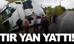 Denizli-Manisa yolunda yağış kazaya yol açtı… Tır yan yattı!
