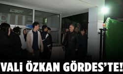 Vali Özkan, deprem sonrası Gördes’te incelemelerde bulundu