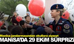 Manisa’da jandarmadan miniklere Cumhuriyet Bayramı sürprizi