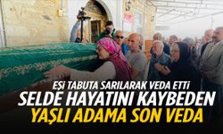 Foça’daki selde hayatını kaybeden yaşlı adam son yolculuğuna uğurlandı