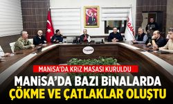 Manisa'da bazı binalarda çökme ve çatlak oluştu