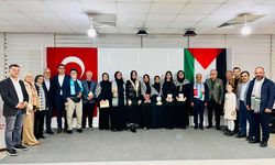 Manisa’da “Kudüs Güvercinleri Şiir Gecesi” düzenlendi